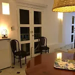 Cozy Loft Whit Jacuzzi & Ocean View In Walled City