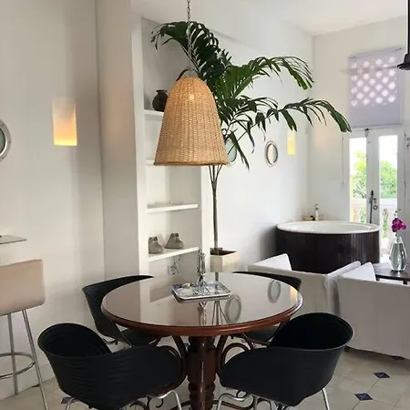 Apartamento Cozy Loft Whit Jacuzzi & Ocean View In Walled City *